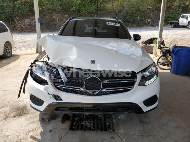 Photo 10 of 2018 MERCEDES-BENZ GLC 300 4MATIC (VIN WDC0G4KB6JV069324)