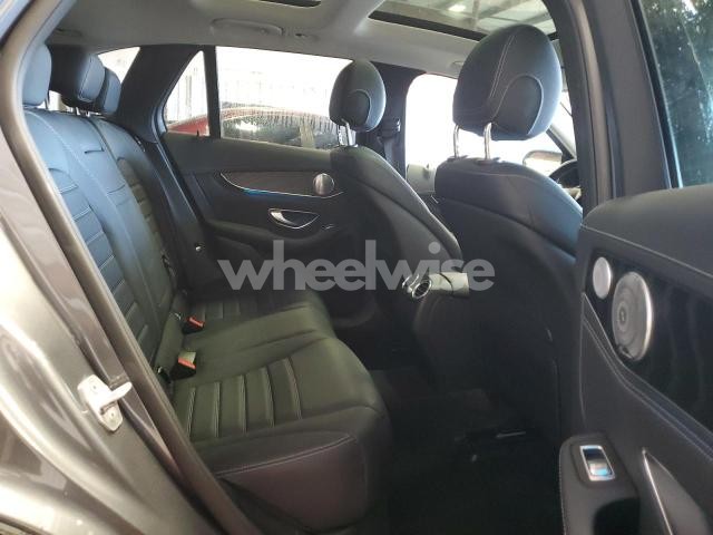 Photo 2 of 2016 MERCEDES-BENZ GLC 300 4MATIC (VIN WDC0G4KB7GF071845)