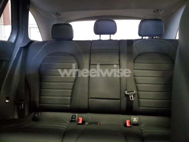 Photo 5 of 2016 MERCEDES-BENZ GLC 300 4MATIC (VIN WDC0G4KB7GF071845)