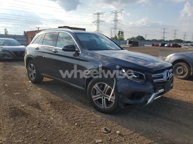 Photo 5 of 2018 MERCEDES-BENZ GLC 300 4MATIC (VIN WDC0G4KB7JV066626)