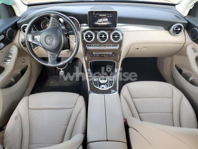 Photo 8 of 2018 MERCEDES-BENZ GLC 300 4MATIC (VIN WDC0G4KB7JV066626)