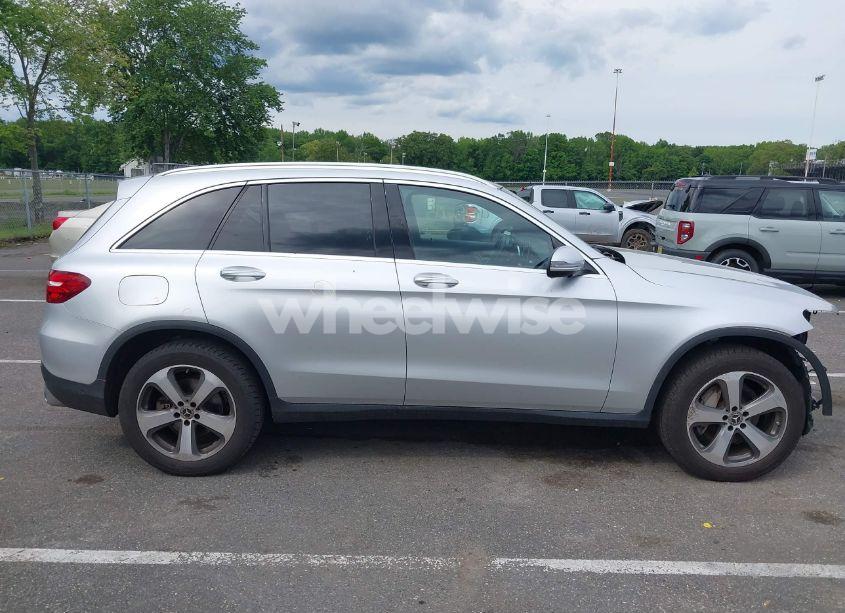Photo 13 of 2019 Mercedes-benz Glc 300 4MATIC (VIN WDC0G4KB7KF626348)