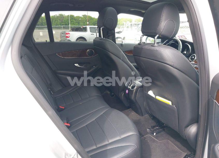 Photo 8 of 2019 Mercedes-benz Glc 300 4MATIC (VIN WDC0G4KB7KF626348)