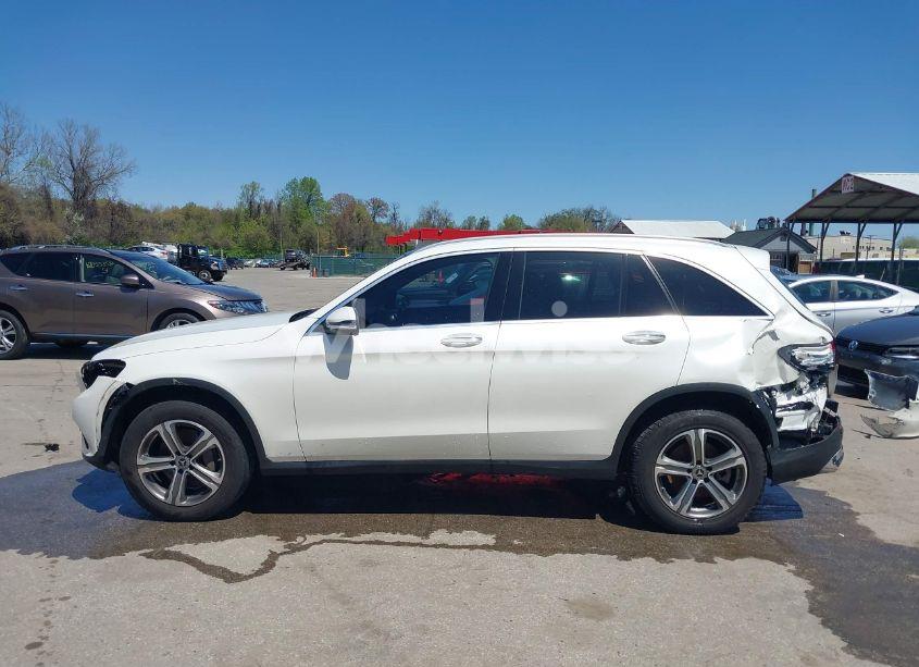 Photo 15 of 2019 Mercedes-benz Glc 300 4MATIC (VIN WDC0G4KB7KF642680)