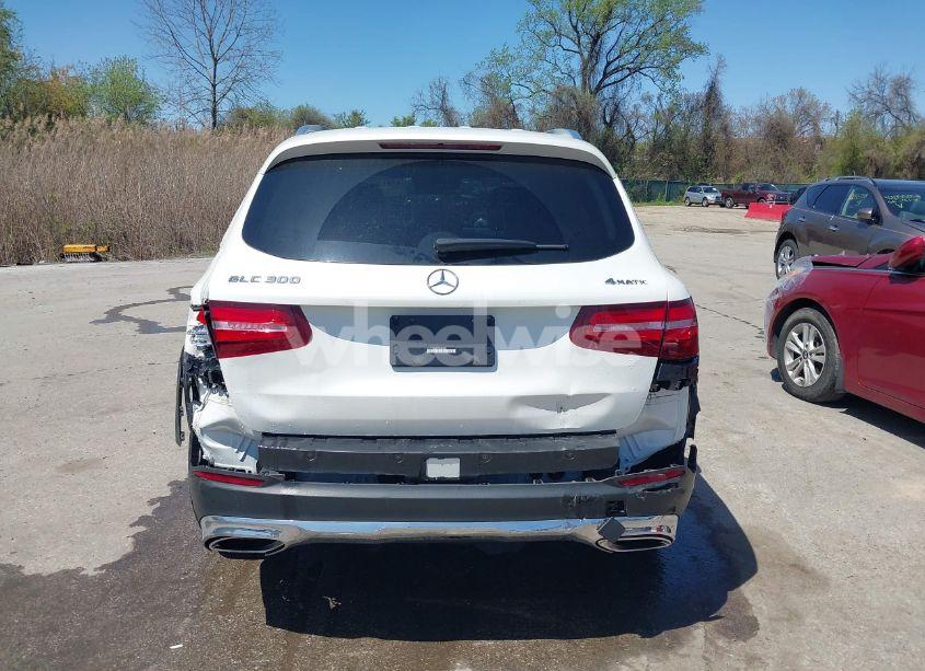 Photo 17 of 2019 Mercedes-benz Glc 300 4MATIC (VIN WDC0G4KB7KF642680)