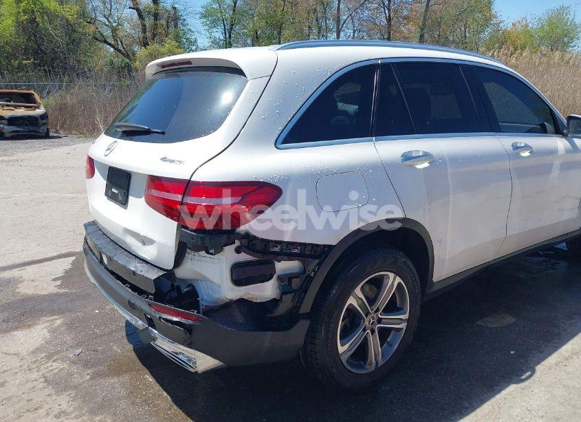 Photo 18 of 2019 Mercedes-benz Glc 300 4MATIC (VIN WDC0G4KB7KF642680)