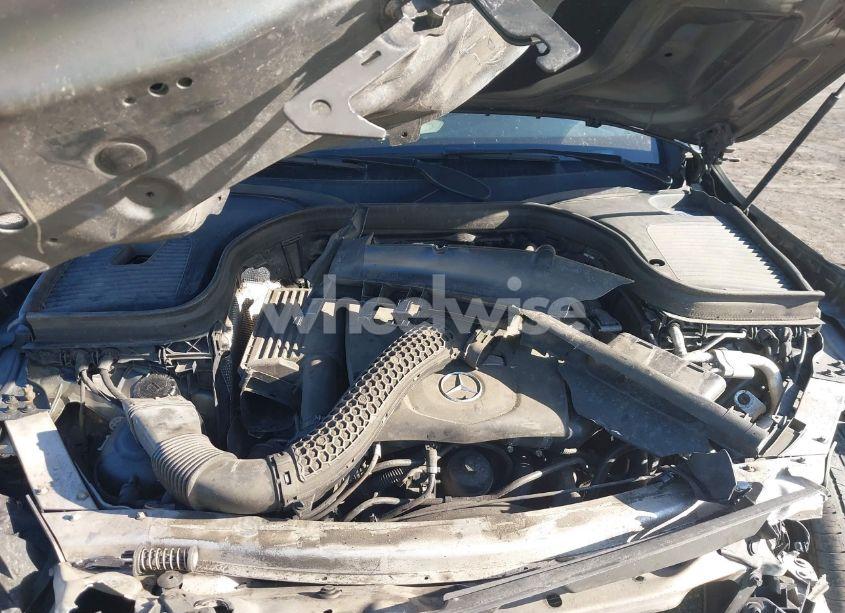 Photo 10 of 2018 Mercedes-benz Glc 300 4MATIC (VIN WDC0G4KB8JV112240)