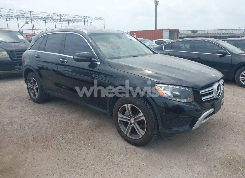 2016 Mercedes-benz Glc 300 4MATIC (VIN WDC0G4KB9GF054447) main photo