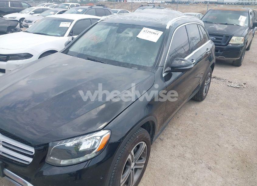 Photo 6 of 2016 Mercedes-benz Glc 300 4MATIC (VIN WDC0G4KB9GF054447)