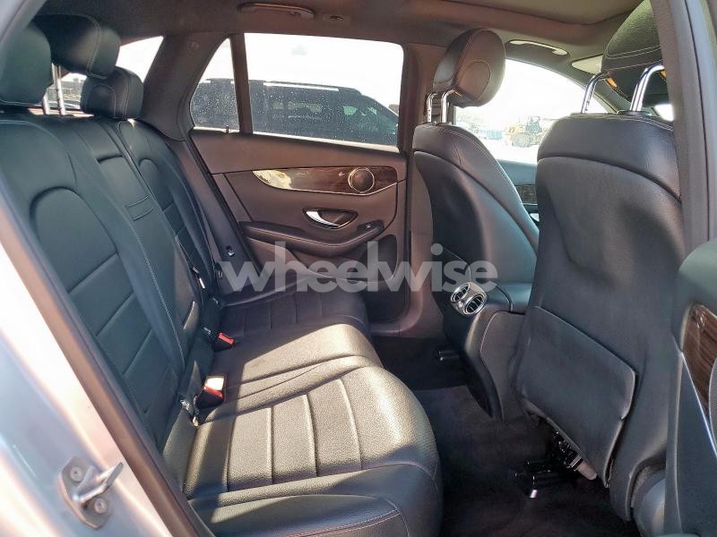 Photo 10 of 2017 MERCEDES-BENZ GLC 300 4MATIC (VIN WDC0G4KB9HF199747)