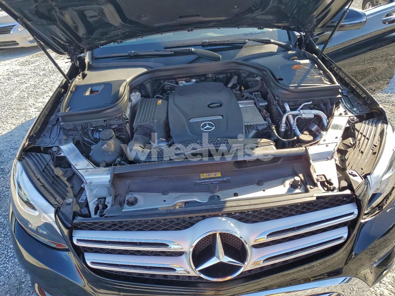Photo 12 of 2018 MERCEDES-BENZ GLC 300 4MATIC (VIN WDC0G4KB9JV032879)