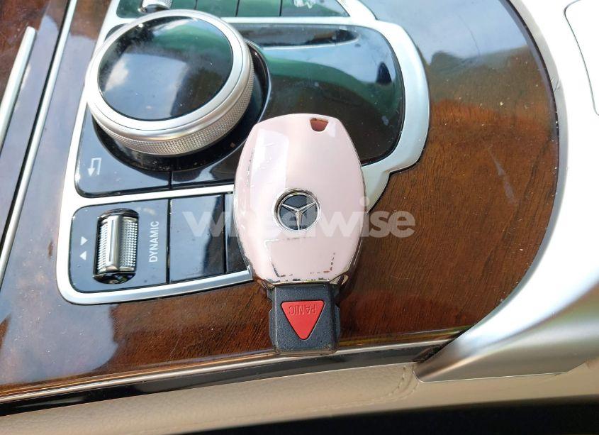 Photo 11 of 2018 Mercedes-benz Glc 300 4MATIC (VIN WDC0G4KB9JV054848)