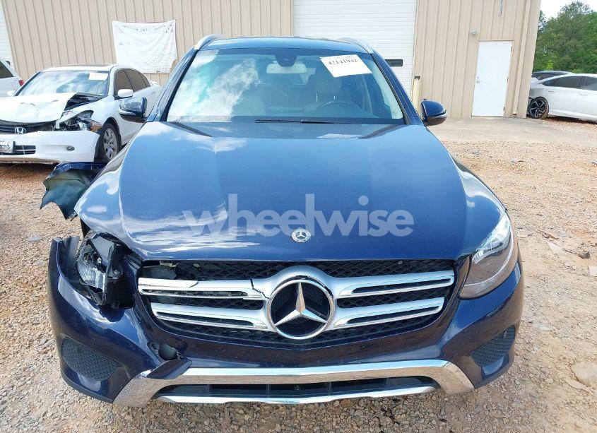 Photo 12 of 2018 Mercedes-benz Glc 300 4MATIC (VIN WDC0G4KB9JV054848)