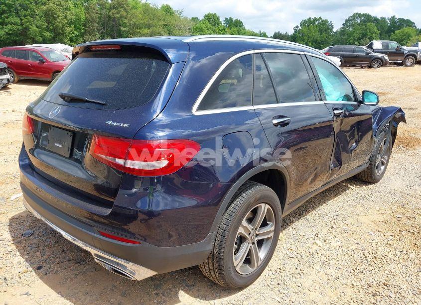 Photo 4 of 2018 Mercedes-benz Glc 300 4MATIC (VIN WDC0G4KB9JV054848)