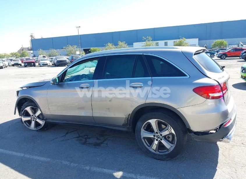 Photo 14 of 2019 Mercedes-benz Glc 300 4MATIC (VIN WDC0G4KB9KF606523)