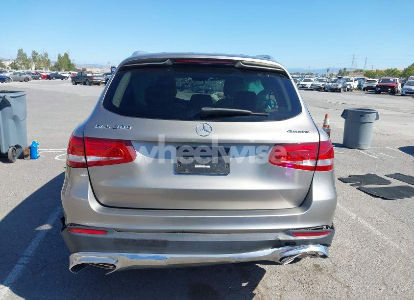 Photo 16 of 2019 Mercedes-benz Glc 300 4MATIC (VIN WDC0G4KB9KF606523)