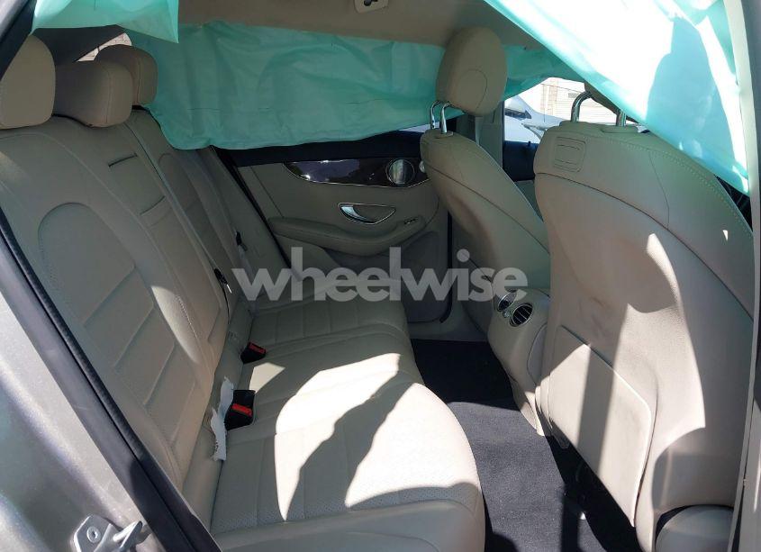 Photo 8 of 2019 Mercedes-benz Glc 300 4MATIC (VIN WDC0G4KB9KF606523)