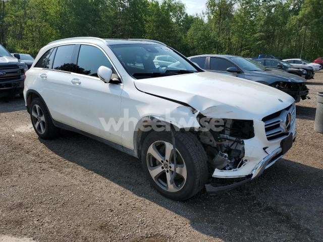 Photo 3 of 2018 MERCEDES-BENZ GLC 300 4MATIC (VIN WDC0G4KBXJV057239)
