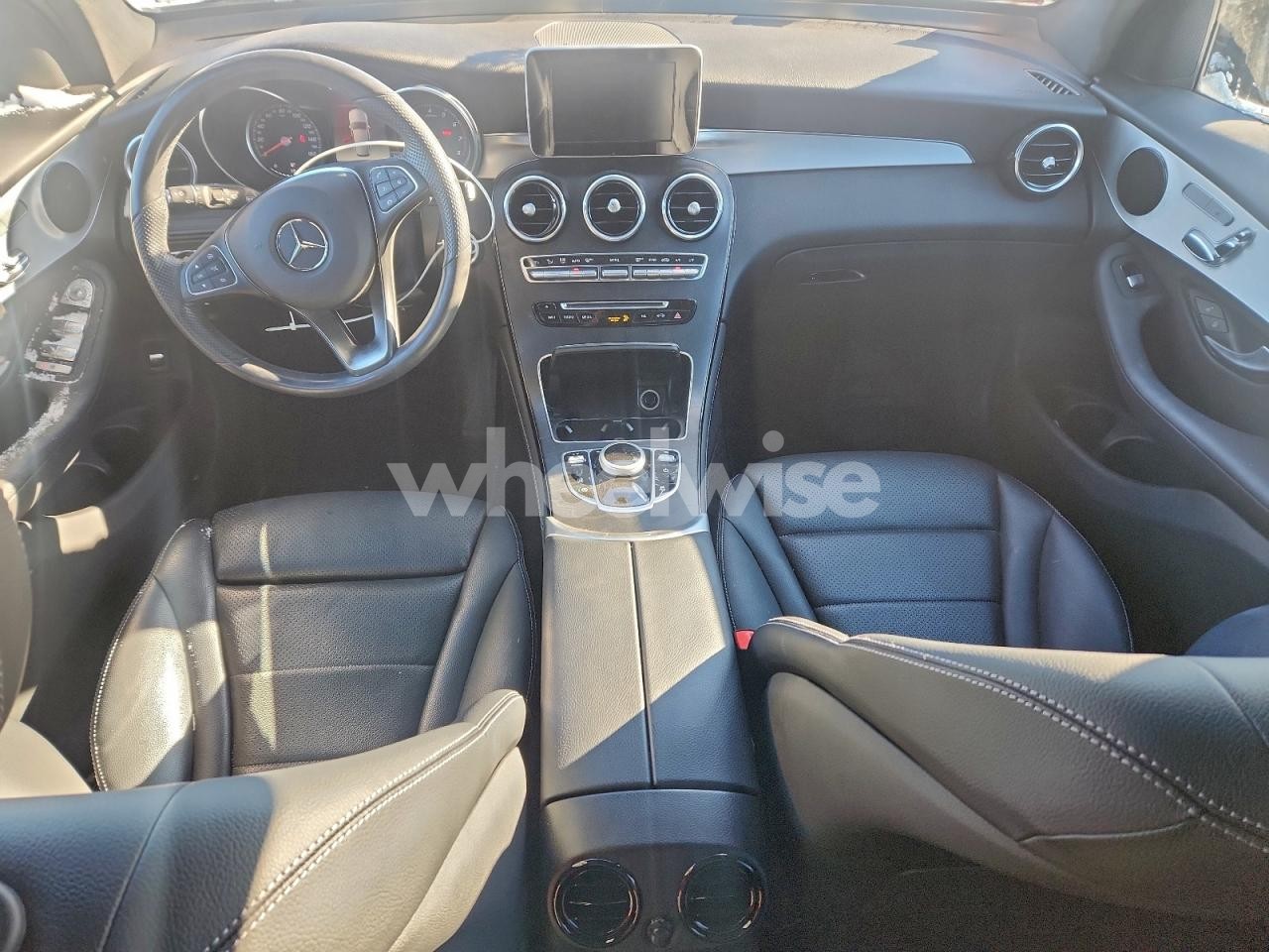 Photo 8 of 2019 MERCEDES-BENZ GLC 300 4MATIC (VIN WDC0G4KBXKF664172)