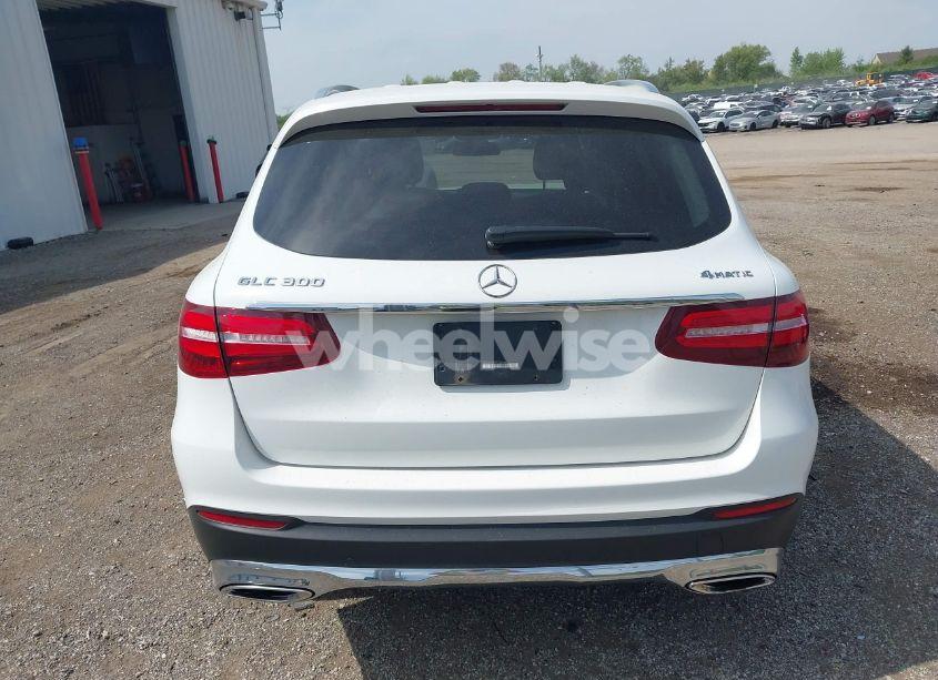 Photo 16 of 2019 Mercedes-benz Glc 300 4MATIC (VIN WDC0G4KBXKF665466)