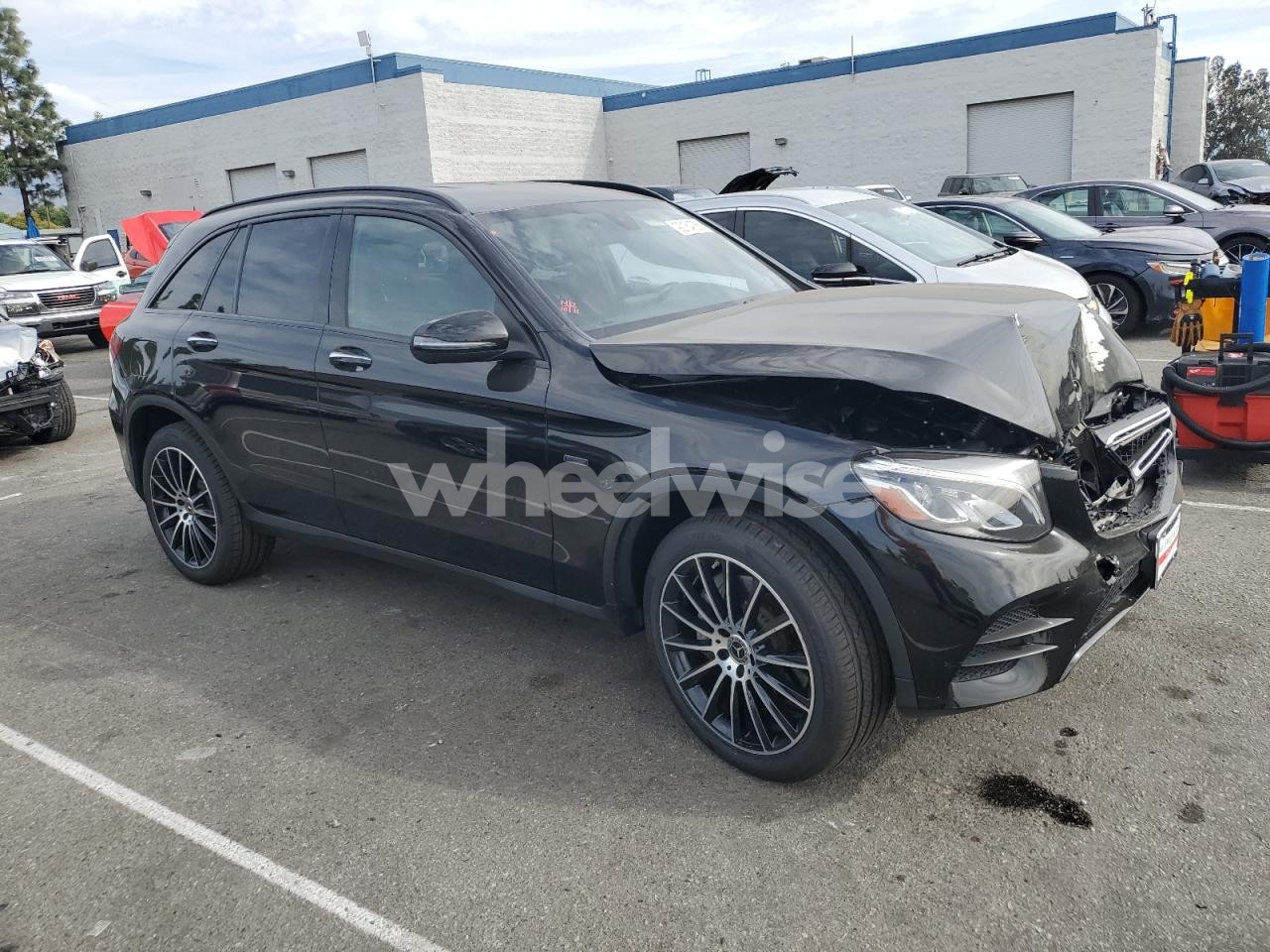 Photo 4 of 2018 MERCEDES-BENZ GLC 350E (VIN WDC0G5EB1JF459680)