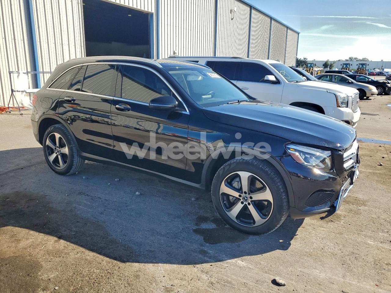 Photo 4 of 2019 MERCEDES-BENZ GLC 350E (VIN WDC0G5EB6KF609431)