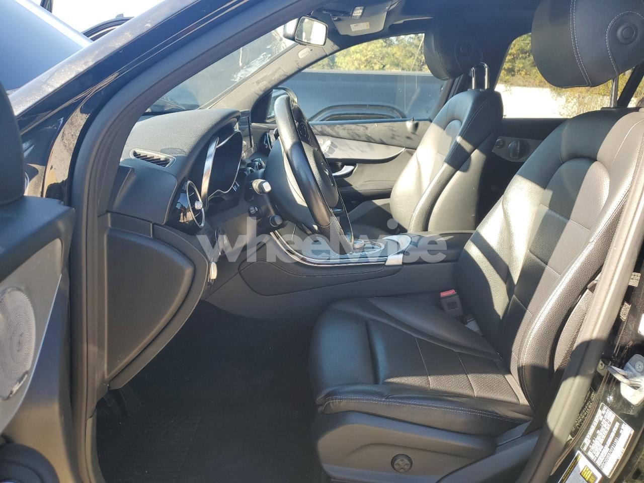 Photo 7 of 2019 MERCEDES-BENZ GLC 350E (VIN WDC0G5EB7KF511301)