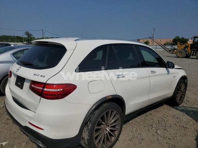 Photo 2 of 2019 MERCEDES-BENZ GLC 43 4MATIC AMG (VIN WDC0G6EB8KF659074)
