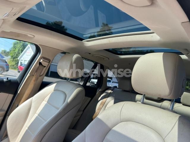 Photo 2 of 2020 MERCEDES-BENZ GLC 300 N/A (VIN WDC0G8DB1LF704970)