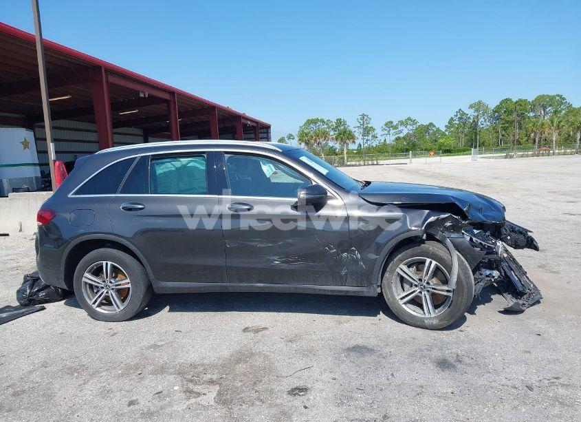 Photo 12 of 2020 Mercedes-benz Glc 300 (VIN WDC0G8DB3LF715789)