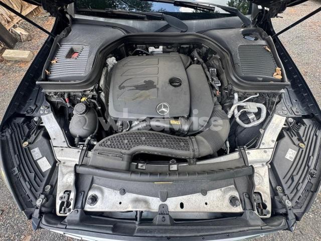 Photo 2 of 2020 MERCEDES-BENZ GLC 300 N/A (VIN WDC0G8DB8LF729803)