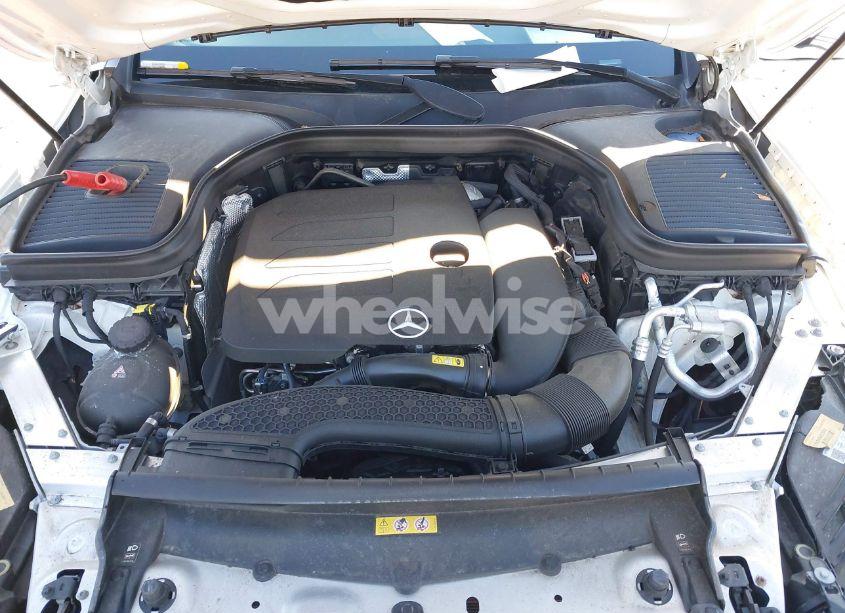 Photo 10 of 2020 Mercedes-benz Glc 300 4MATIC (VIN WDC0G8EB4LF716707)