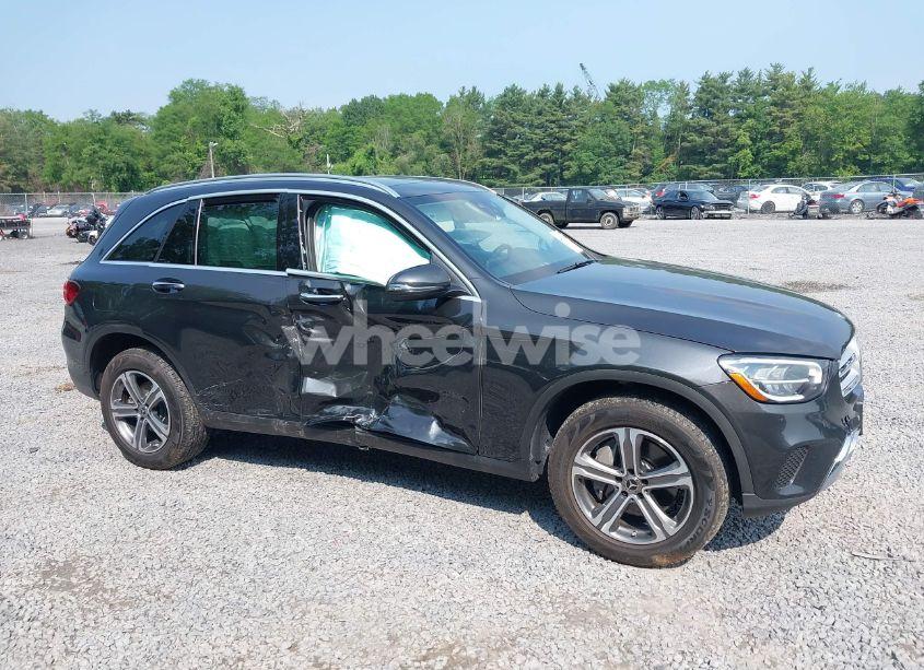 Photo 6 of 2020 Mercedes-benz Glc 300 4MATIC (VIN WDC0G8EB5LF689372)