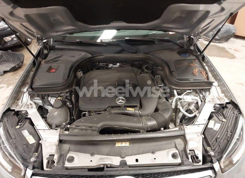 Photo 10 of 2020 Mercedes-benz Glc 300 4MATIC (VIN WDC0G8EB9LF686846)