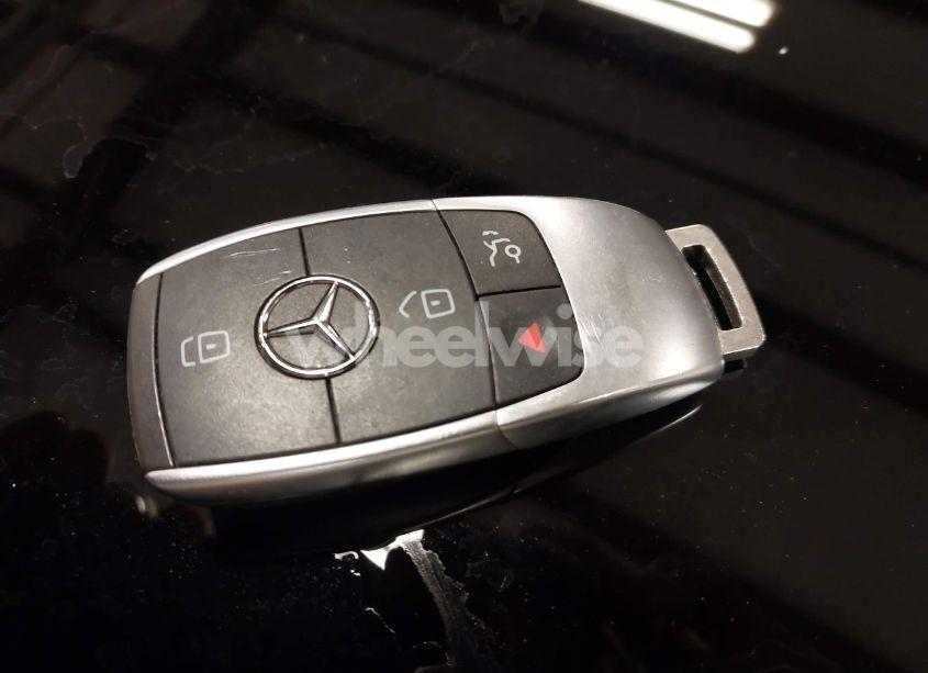 Photo 11 of 2020 Mercedes-benz Glc 300 4MATIC (VIN WDC0G8EB9LF686846)