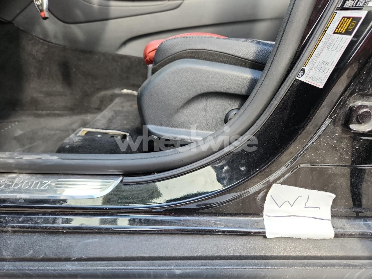 Photo 13 of 2018 MERCEDES-BENZ GLC COUPE 300 4MATIC (VIN WDC0J4KB2JF378851)