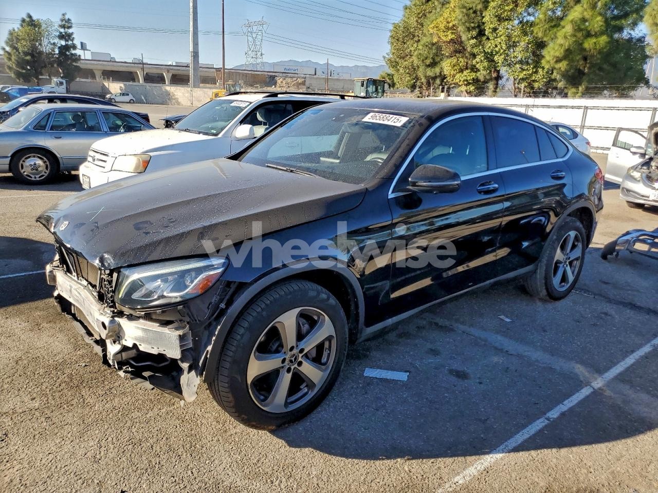 2019 MERCEDES-BENZ GLC COUPE 300 4MATIC (VIN WDC0J4KBXKF572433) main photo