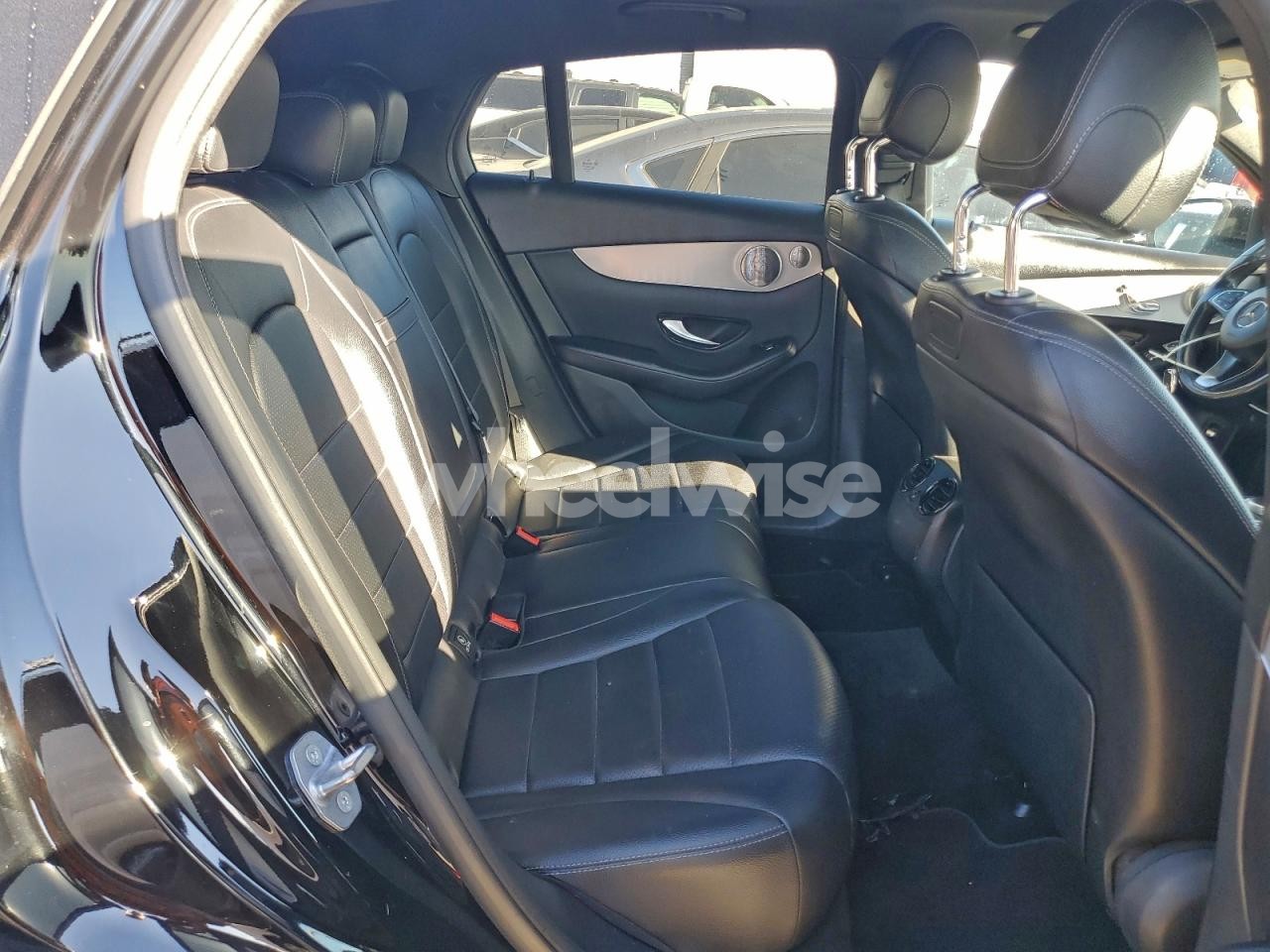 Photo 11 of 2019 MERCEDES-BENZ GLC COUPE 300 4MATIC (VIN WDC0J4KBXKF572433)