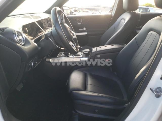 Photo 6 of 2020 MERCEDES-BENZ GLB 250 (VIN WDC4M4GBXLW011829)