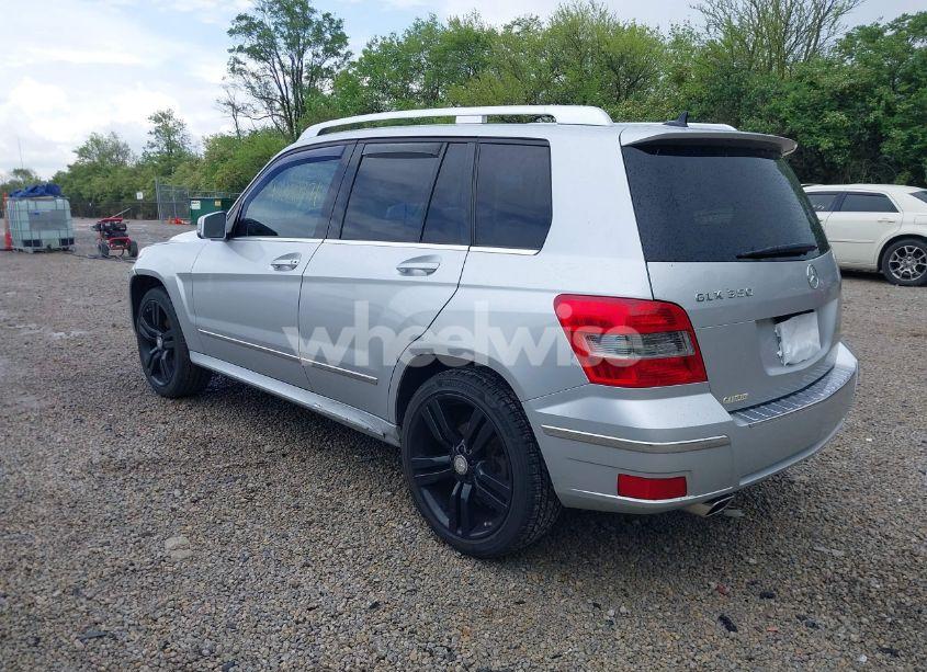 Photo 3 of 2012 Mercedes-benz Glk 350 (VIN WDCGG5GB3CF922059)