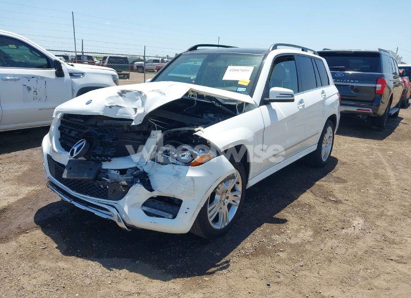 Photo 2 of 2015 Mercedes-benz Glk 350 (VIN WDCGG5HB5FG342020)