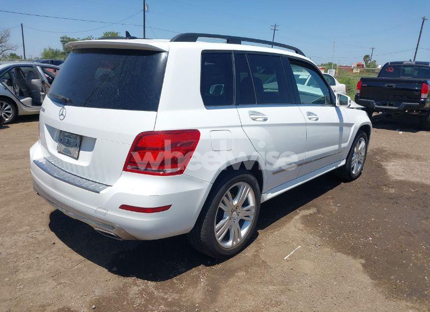 Photo 4 of 2015 Mercedes-benz Glk 350 (VIN WDCGG5HB5FG342020)