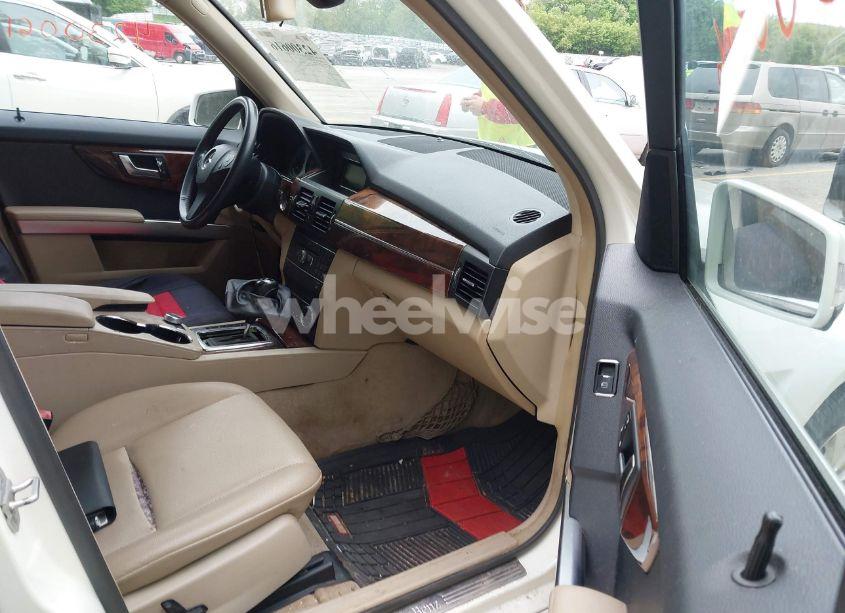 Photo 5 of 2012 Mercedes-benz Glk 350 4MATIC (VIN WDCGG8HB5CF749404)