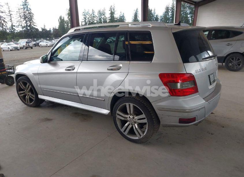 Photo 3 of 2010 Mercedes-benz Glk 350 4MATIC (VIN WDCGG8HB8AF485186)