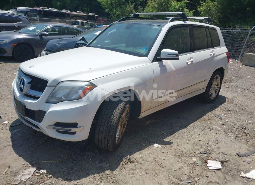 Photo 2 of 2014 Mercedes-benz Glk 350 4MATIC (VIN WDCGG8JB5EG217724)