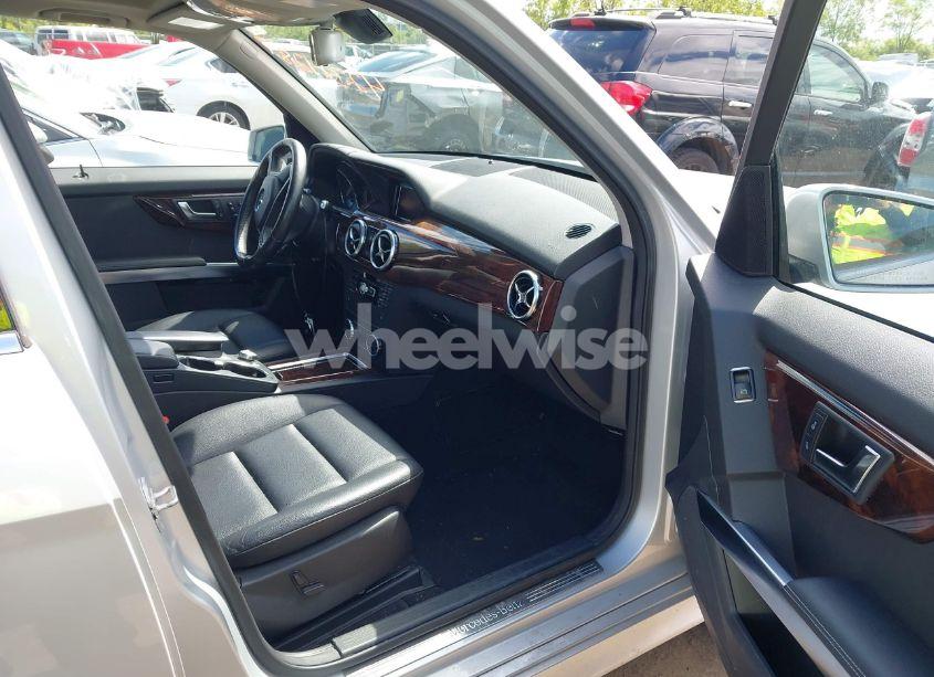 Photo 5 of 2013 Mercedes-benz Glk 350 4MATIC (VIN WDCGG8JB9DG057801)