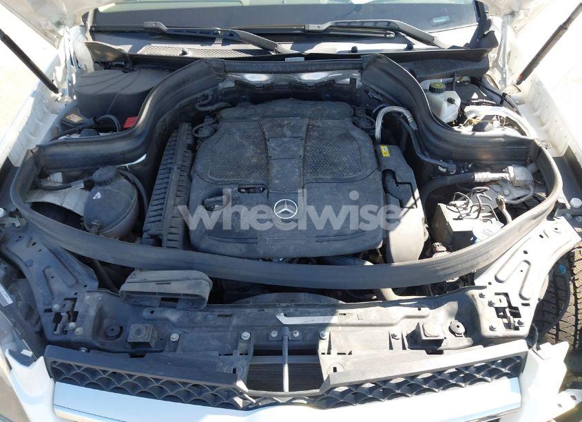 Photo 10 of 2015 Mercedes-benz Glk 350 4MATIC (VIN WDCGG8JBXFG374943)