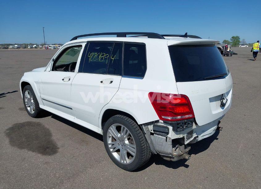 Photo 3 of 2015 Mercedes-benz Glk 350 4MATIC (VIN WDCGG8JBXFG374943)