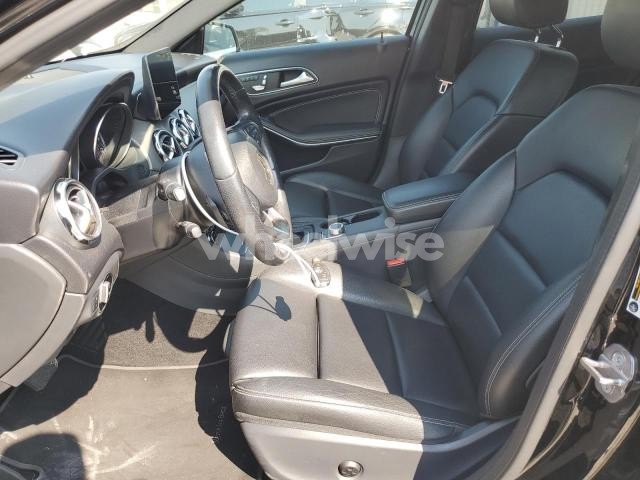 Photo 4 of 2019 MERCEDES-BENZ GLA 250 N/A (VIN WDCTG4EB0KU012360)