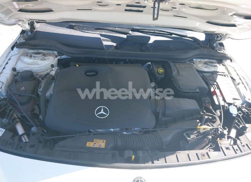 Photo 10 of 2020 Mercedes-benz Gla 250 (VIN WDCTG4EB0LU027507)